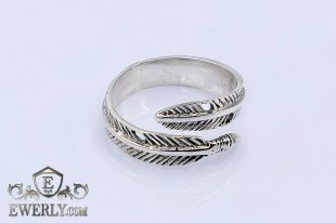 Women's ring of  silver without stones, фото