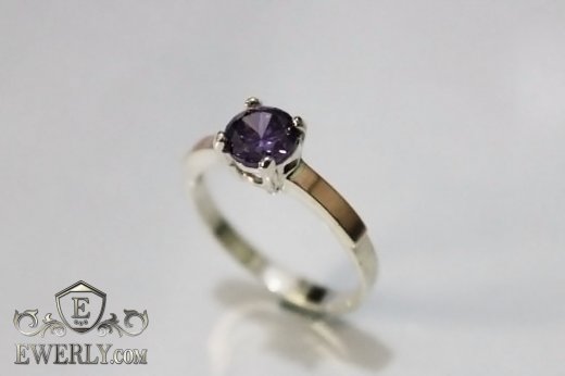 Women's ring of sterling silver with stones, фото