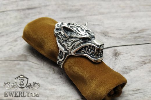 Ring of sterling silver with a wolf for men, фото